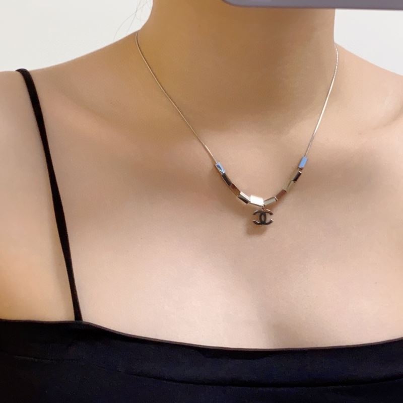 Ch*el brooches